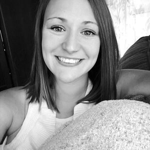 Meet your Posher, Hillary